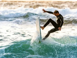 Surfing in Sri Lanka