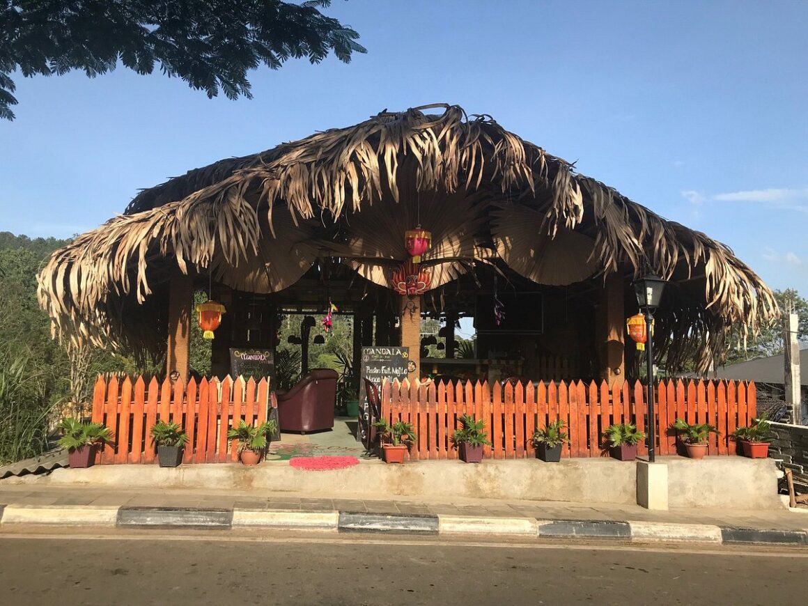 Matey Hut